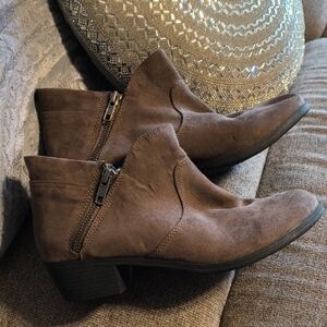 Women's Taupe Suede Ankle Booties with Side Zip